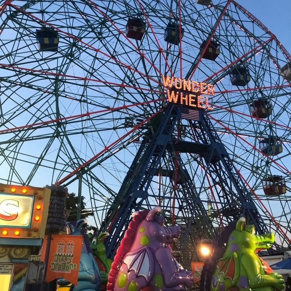 Meet your Posher, Sandrene - Picture 1 of 1